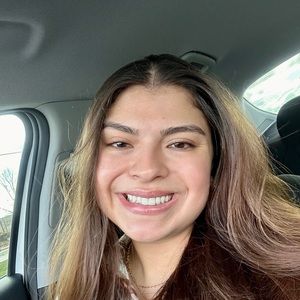 Meet your Posher, Amanda